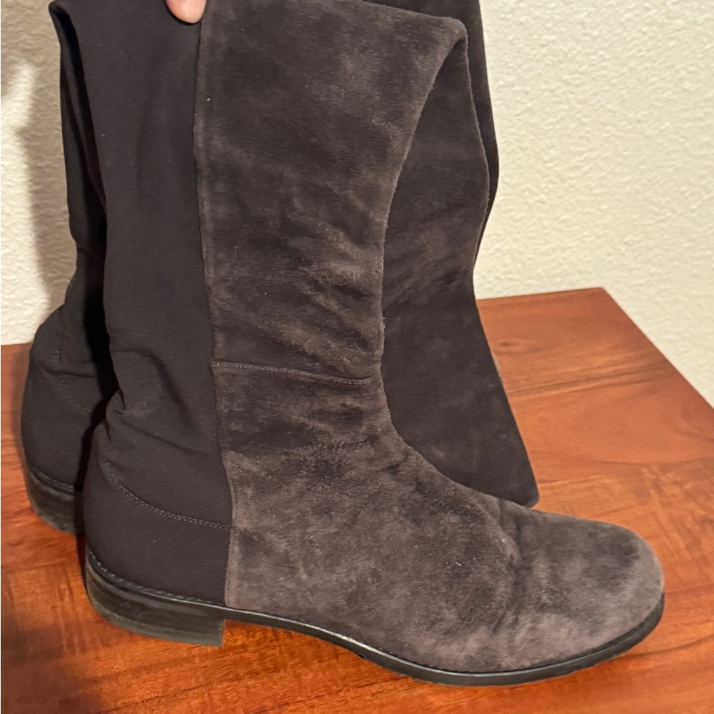 Stuart Weitzman Charcoal Gray Suede Boots - Picture 5 of 10